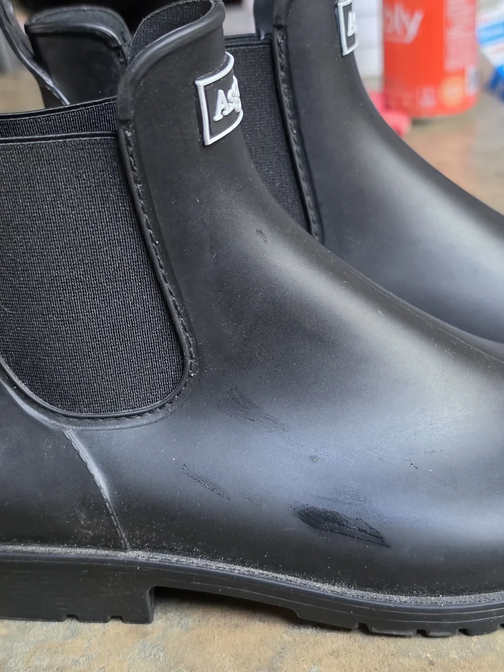 ASGARD Women's Black Rubber Chelsea Rain Boots SZ 7 (37)